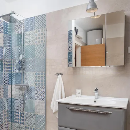 In Drnis With Sauna 펜션 Pokrovnik