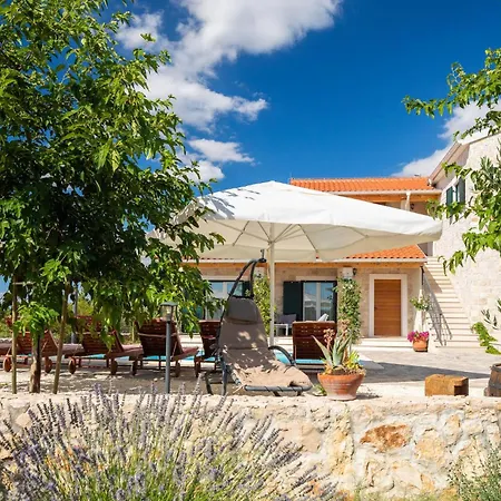 In Drnis With Sauna Šibenik