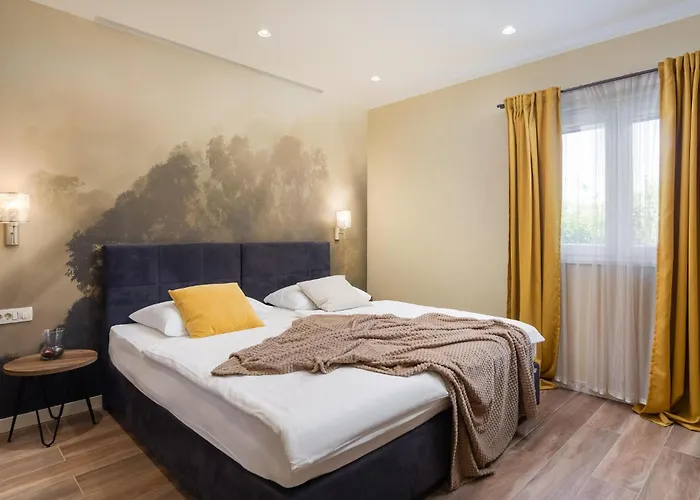 In Drnis With Sauna Ferienhaus Šibenik