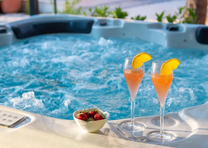 In Drnis With Sauna Casa de Férias